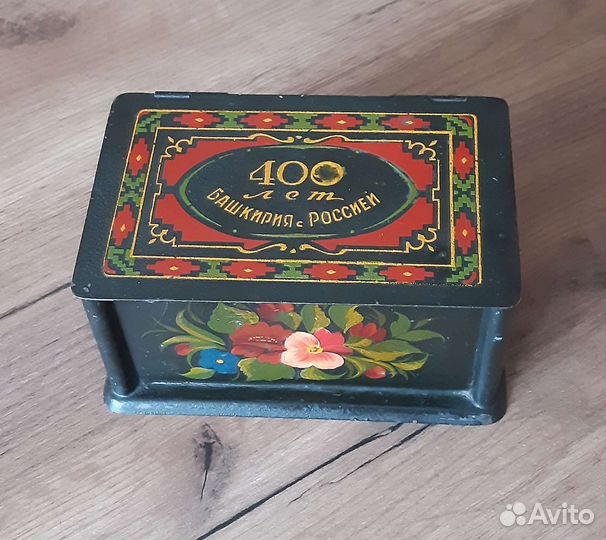 Шкатулка металл ручная роспись СССР 1957 год