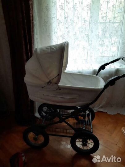 Шикарная коляска Inglesina vittoria