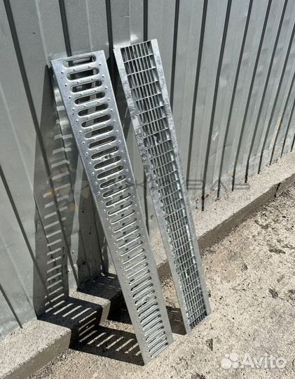 Лоток водоотводный