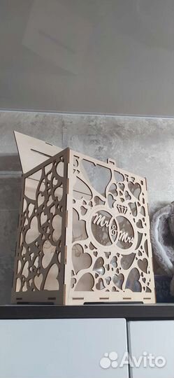 Декоративные таблички и коробочка под кольца