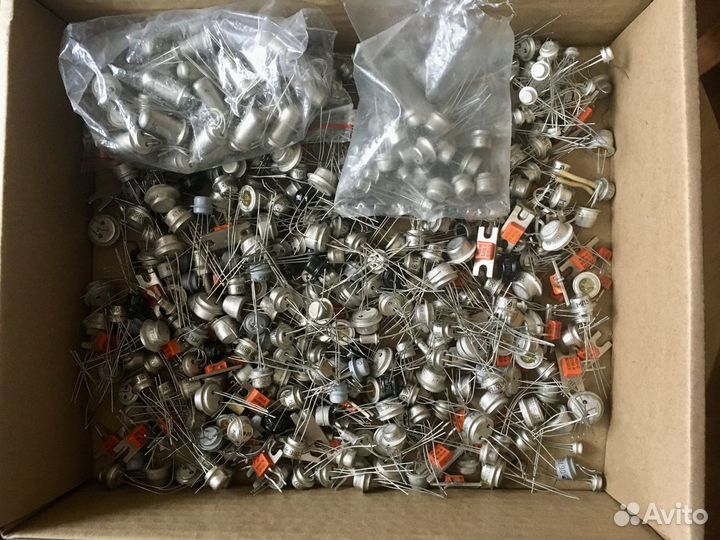 Транзисторы