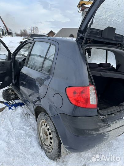 Заднее левое Крыло,четверть Hyundai Getz