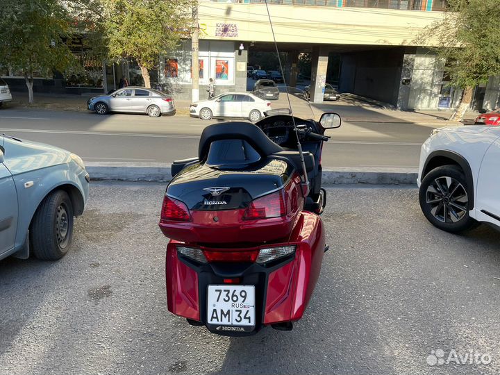 Honda gold wing GL1800