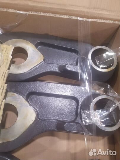 Тяга 11177188 Погрузчик Volvo L180F