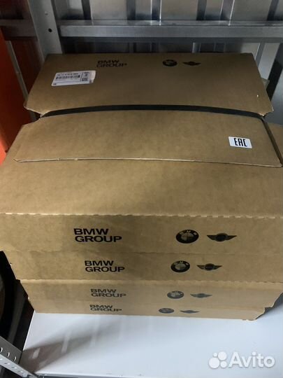 Тормозные диски передние BMW G30,G11,G05,G06