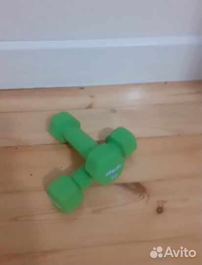 Гантели неопреновые Starfit 1кг(комплект 2шт)