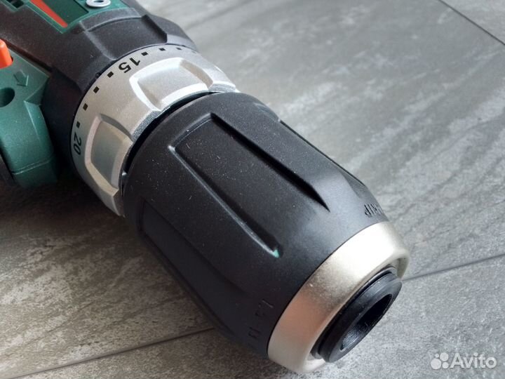 Шуруповерт ударный Metabo SB18 L BL