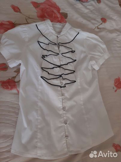 Блузки школьные