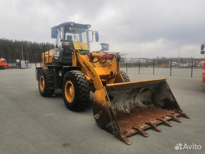 Фронтальный погрузчик Lonking LG833N, 2022