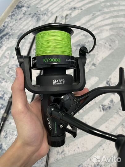 Карповое удилище с катушкой