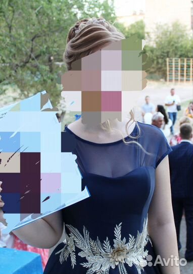 Платье женское с пышной юбкой