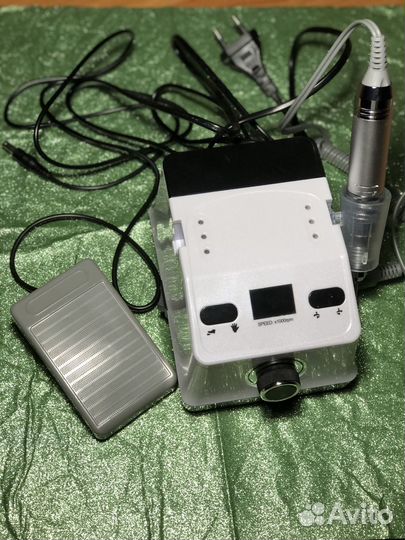 Машинка для маникюра