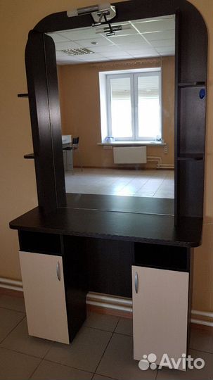 Гримёрный стол