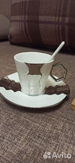 Сервиз кофейный на деревянном подносе