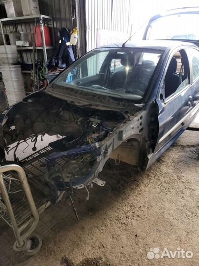 Передние лонжероны на Пежо 206