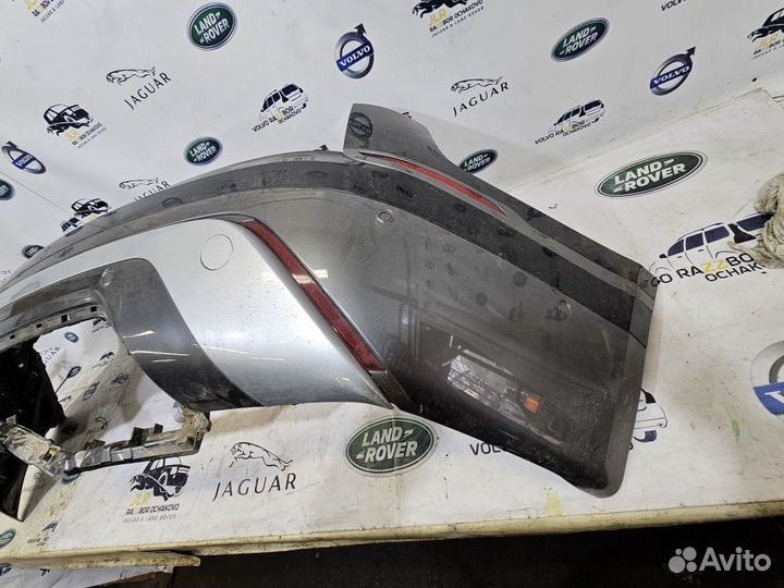Бампер задний Range Rover Velar L560