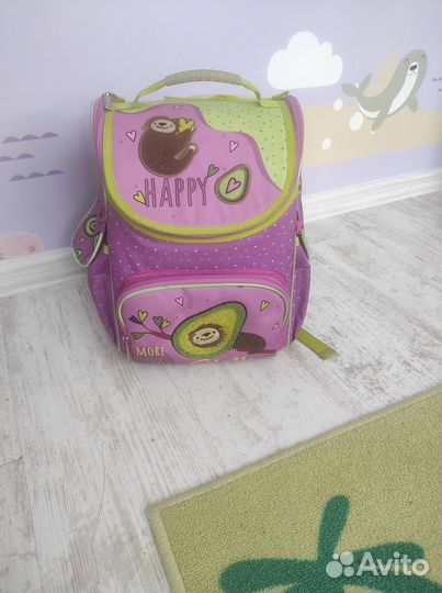 Школьный рюкзак для девочки