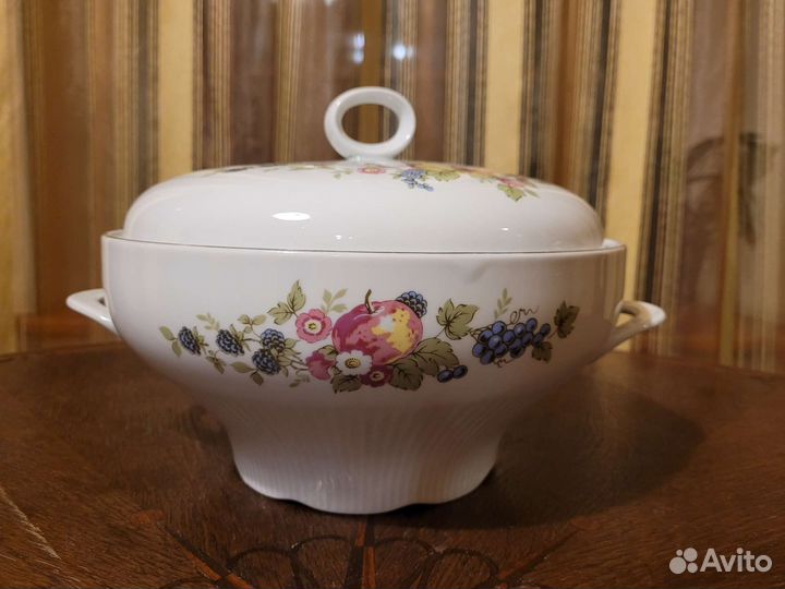 Супница гдр