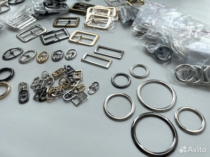 Пряжки/карабины новые