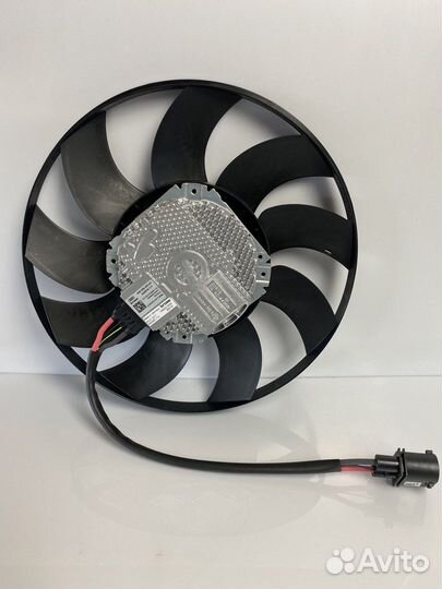 Вентилятор радиатора Audi Q5/A6/A7 art.4H0959455AF