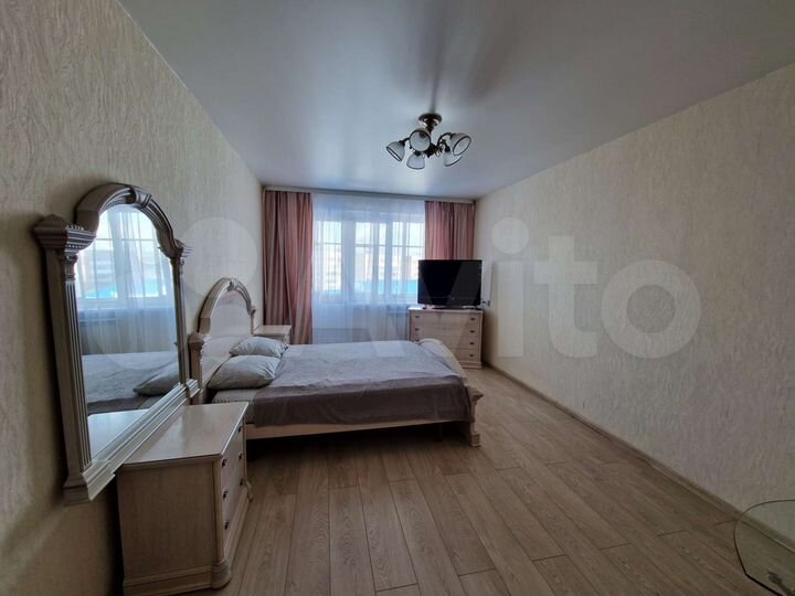 2-к. квартира, 55 м², 8/10 эт.