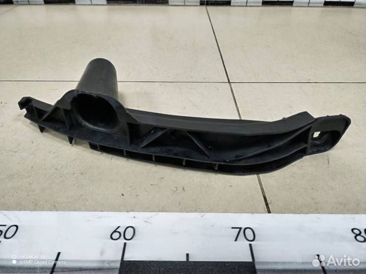 Направляющая переднего бампера левая Volkswagen Je