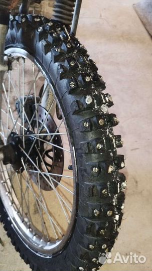 Колёса шипованные зима для мотоцикла