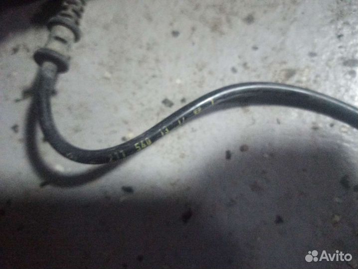 Датчик ABS передний Mercedes-benz W211 E211