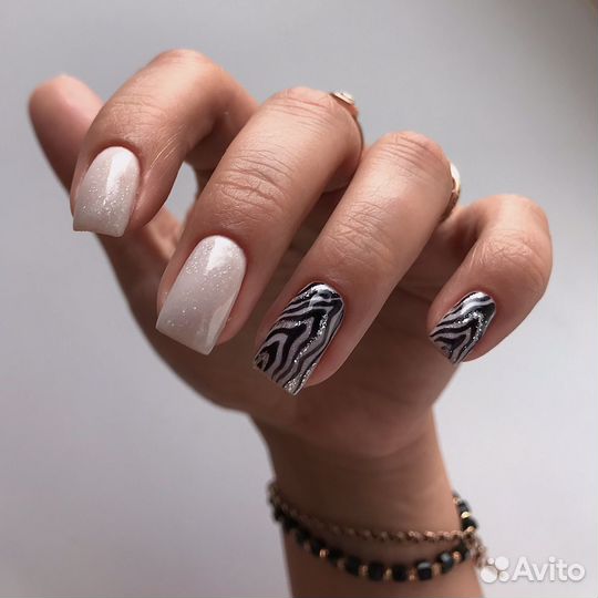 Маникюр с покрытием гель-лаком