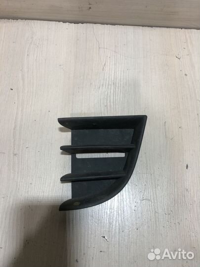 Решетка переднего бампера Skoda Octavia A5