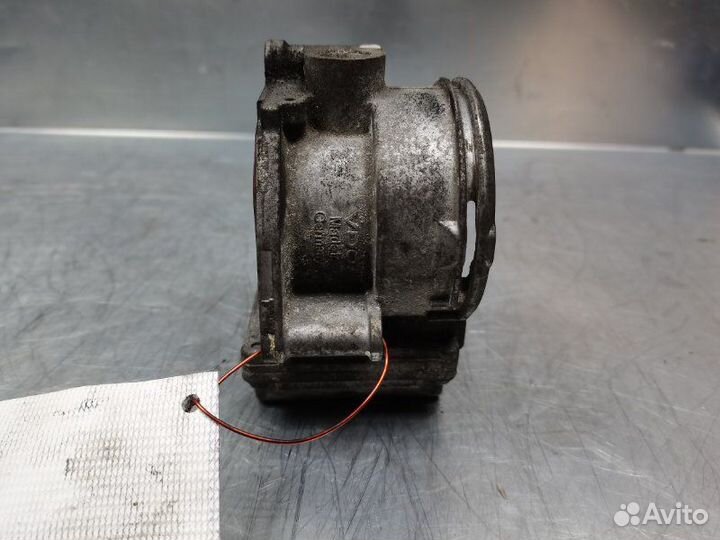 Заслонка дроссельная электрическая Skoda Octavia