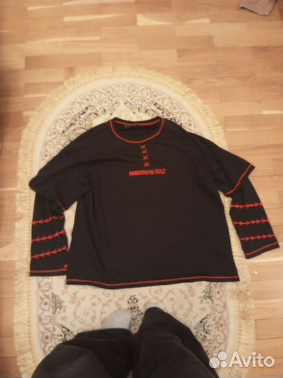 Лонгслив агрессия