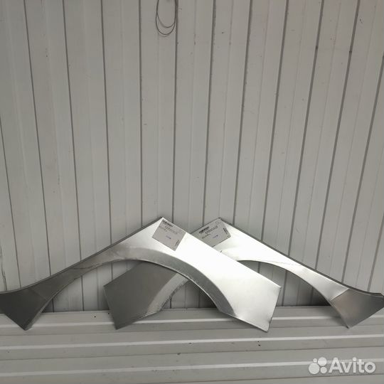 Арки задних крыльев мазда 3 2003-2009г цена за 1