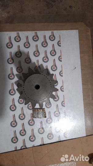 Шестерня редуктора поворота Экскаватор Volvo EC250