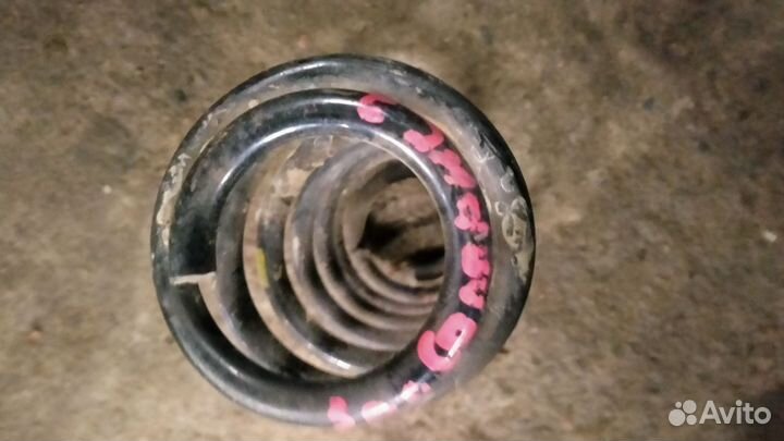 Пружина задняя Hyundai Solaris 2