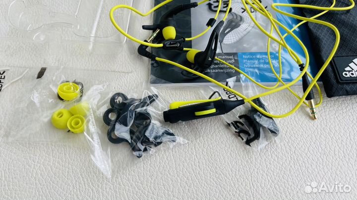 Новые Наушники Sennheiser CX 680 Полный комлект