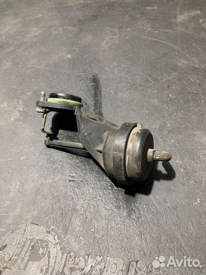 Клапан впускной Audi A6 C5 2.4 2003