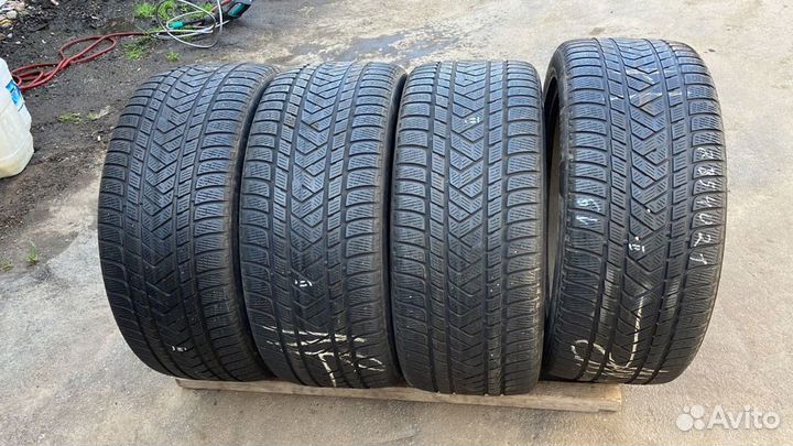 Pirelli Scorpion Winter 285/40 R21