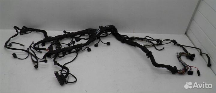 Жгут проводов двигателя Mercedes W221