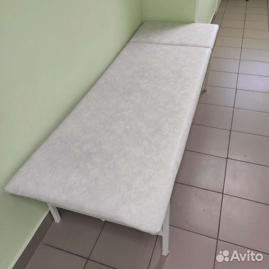 Кушетка медицинская