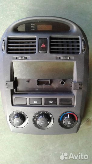 Панель управления на KIA cerato 1-го пок