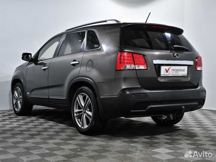 Kia Sorento 2.4 AT, 2011, 291 451 км