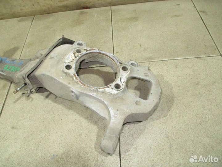 Кулак поворотный передний правый Infiniti G (V36)