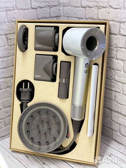 Фен Dyson Premium 1:1