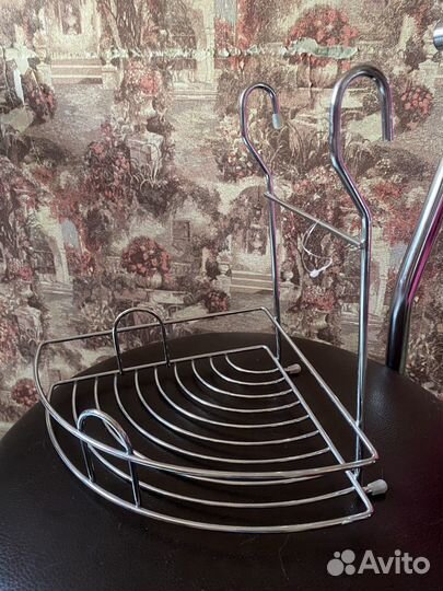 Навесная полка для кухни