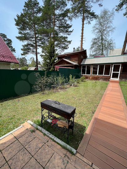 Дом 123 м² на участке 4 сот.