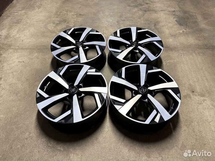 Литые диски R19 Nissan Qashqai X-trail Juke Teana