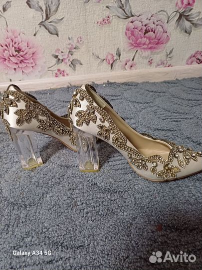 Туфли женские 38 размер