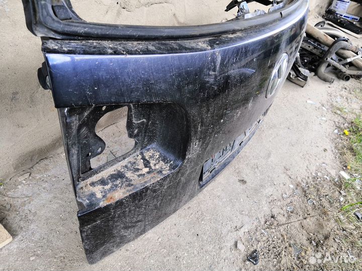 Крышка багажника VW Touareg 2006 3.6