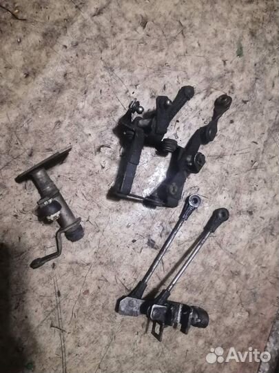 Кулиса Гольф 4 Октавия Тур 1.6 1.4